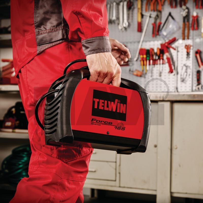 Aparat sudura cu invertor FORCE 165 In cutie transport cu dotari complete pentru sudura