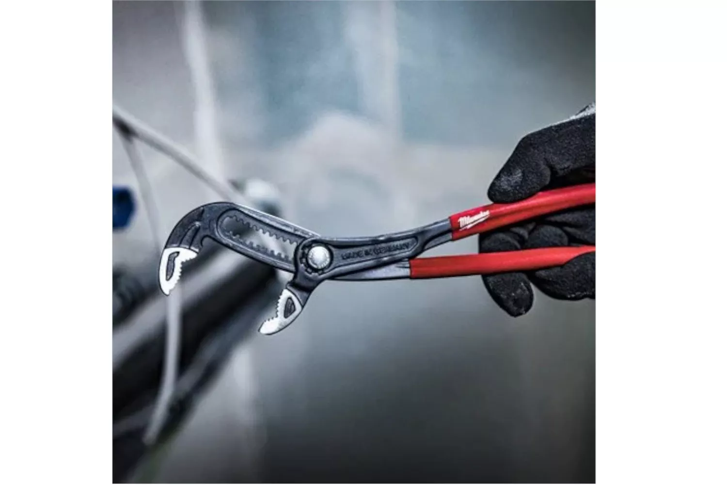 CLESTE REGLABIL 300 MM MILWAUKEE # 4932492460