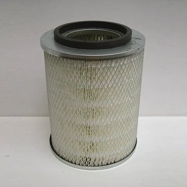 FILTRU AER DONALDSON # P771576