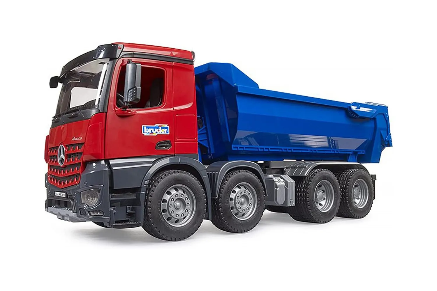 CAMION BASCULAT CU HALFPIPE MB AROCS BRUDER # 03621 / 11958587