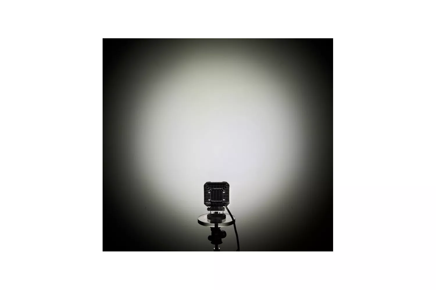 PROIECTOR 18 LEDURI # L0172