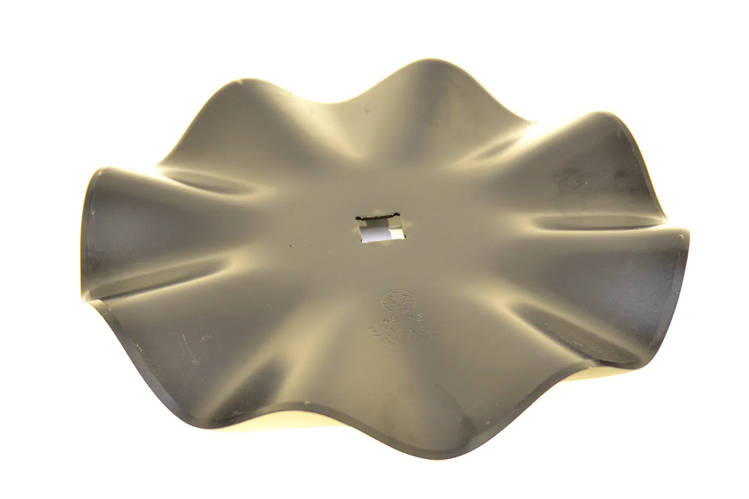 Disc ondulat OFAS cu gaura patrata, diametru 470 mm, grosime 4 mm, marime gaura 31 mm