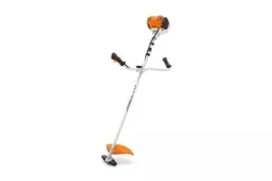 Motocoasa Fs 131 Stihl, 1.9 CP, motor 4 timpi, benzina # 41802000570